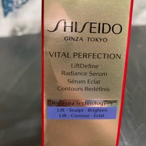 Shiseido Lift Define Radiance Serum